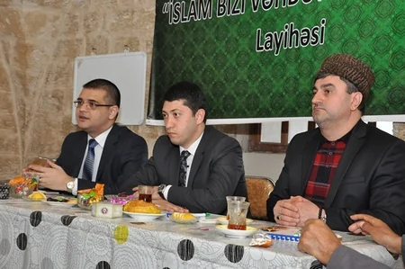 Sabunçuda “İslam bizi vəhdətə səsləyir” layihəsi çərçivəsində maarifləndirmə tədbiri keçirilib