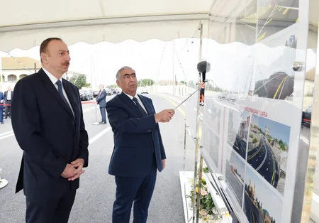 Президент Ильхам Алиев посетил поселок Нардаран