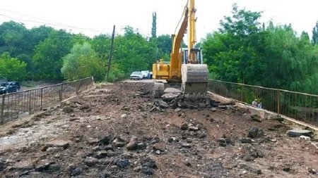 Tovuzda leysan yağışlarında qəzalı vəziyyətə düşən körpü bərpa edilib