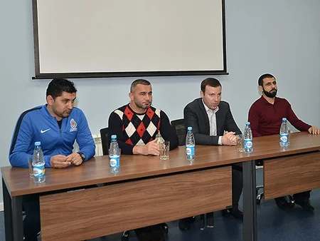 AFFA-nın baş katibi Azərbaycan yığması ilə görüşüb