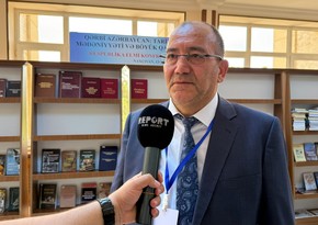 Доцент Игдырского университета: Хочу помолиться в Голубой мечети в Иреване