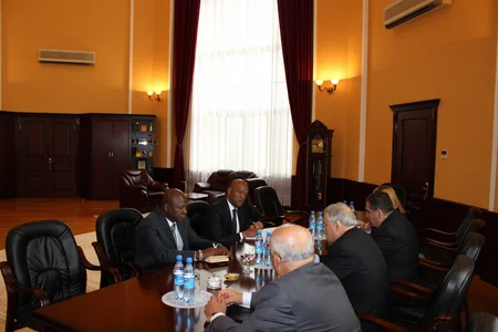 Azərbaycanın energetika naziri CAR-ın yeni səfirini qəbul edib