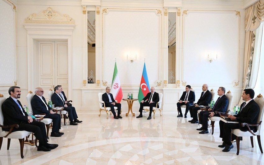 President of Azerbaijan Ilham Aliyev holds meeting with President of Iran Masoud Pezeshkian in limited format
