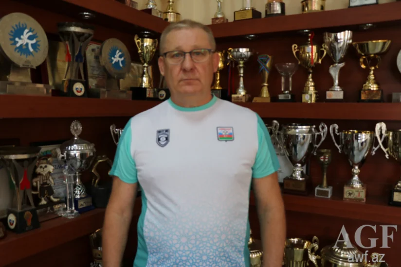 Azərbaycan millisinin baş məşqçisi: Necə hazırlaşdığımızı Allah da görür