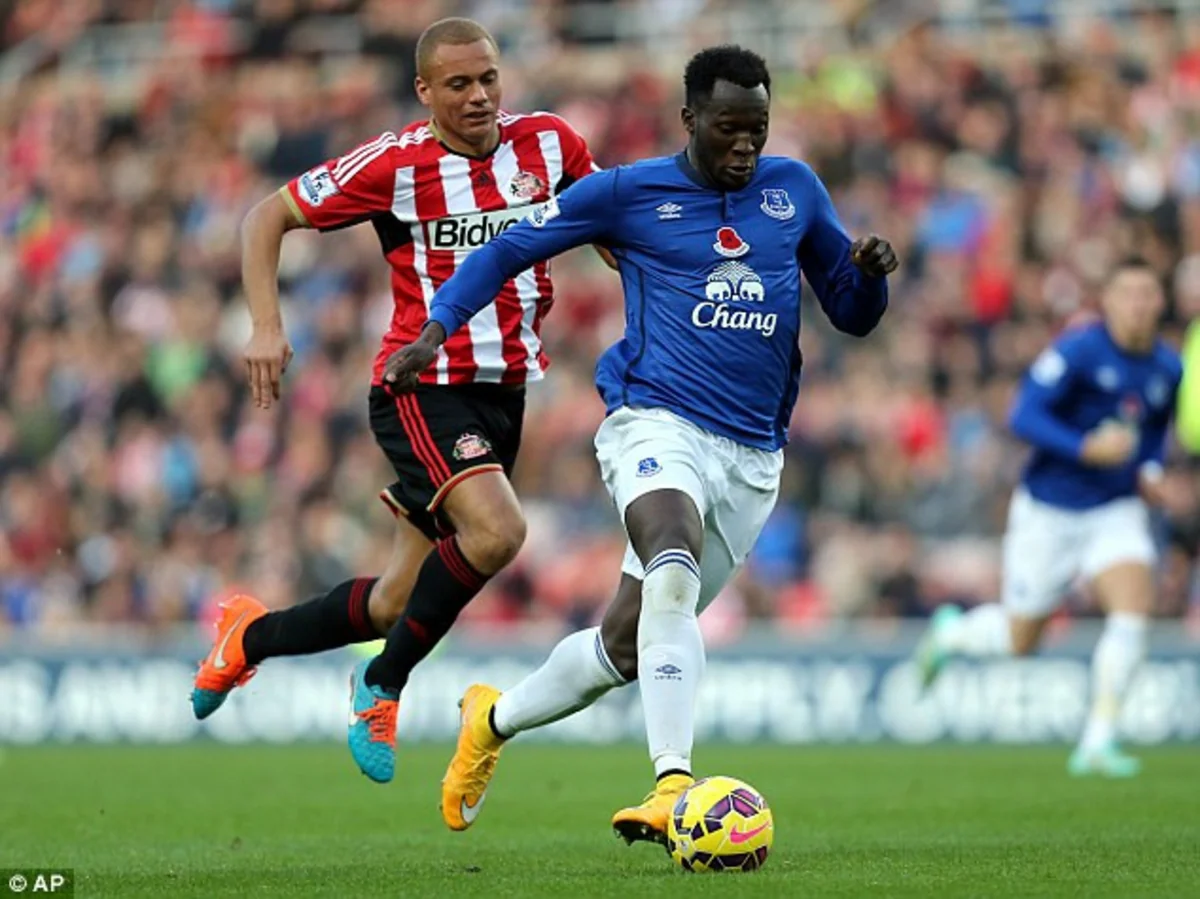 Dünyanın ən bahalı futbol çempionatları açıqlanıb