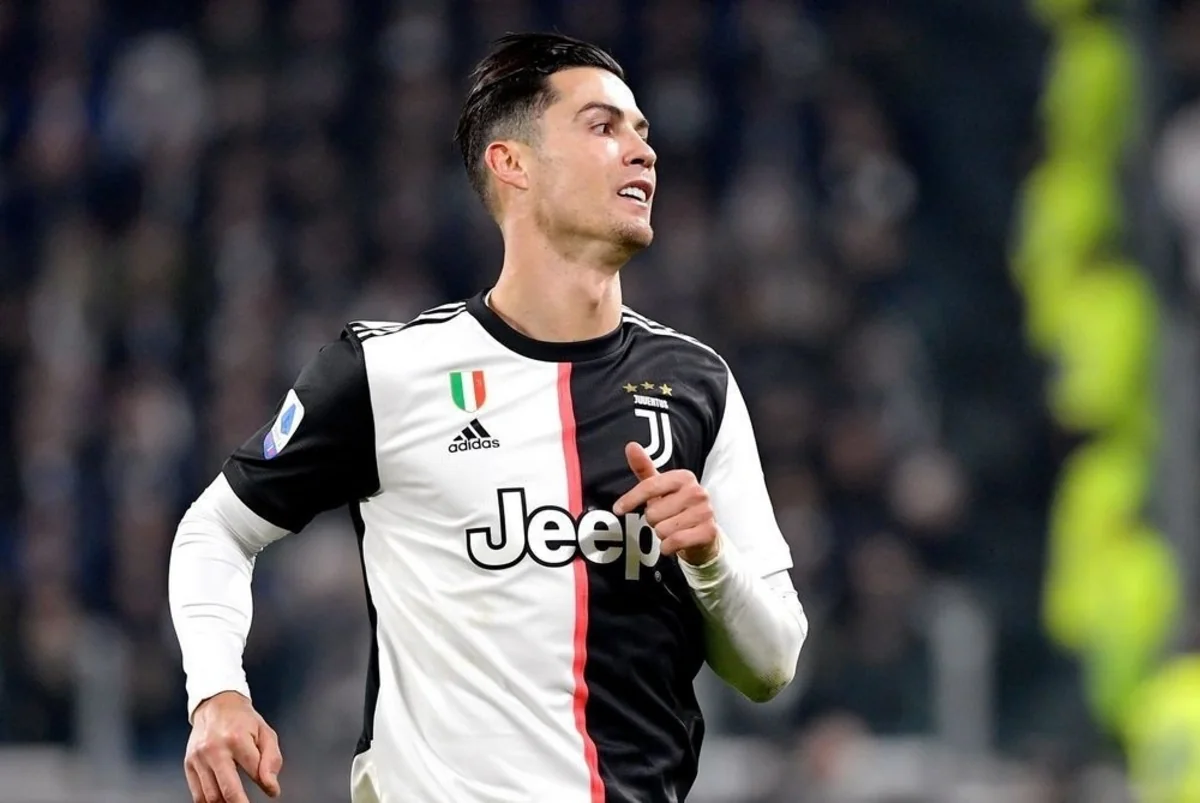 Kriştianu Ronaldu Yuventusla bağlı qərarını verdi