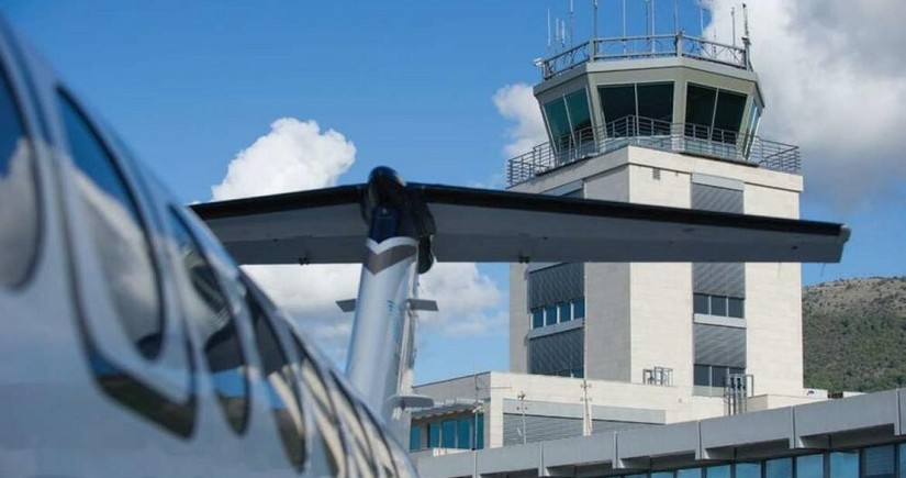 Вылеты из аэропортов Монреаля и Оттавы приостановлены из-за угрозы взрыва