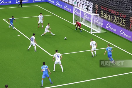 Франция и Узбекистан сыграли вничью на ЧМ по мини-футболу в Баку