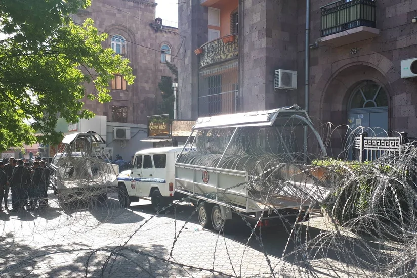 Cын Никола Пашиняна задержан