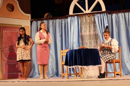 Məktəblilər tətil vaxtı Gənc Tamaşaçılar Teatrında bu tamaşalara baxa bilərlər - SİYAHI