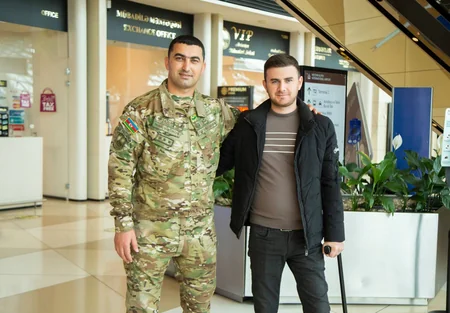 “YAŞAT” Fondu daha 4 qazini müalicə üçün Türkiyəyə göndərib