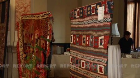 Tbilisidə Qarabağ xalçaları sərgilənib