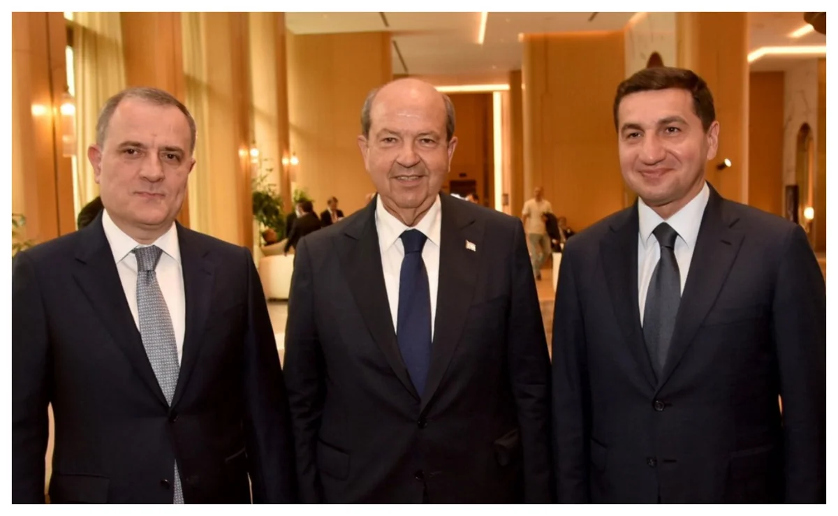 Şimali Kipr Prezidenti Şuşada Ceyhun Bayramov və Hikmət Hacıyevlə görüşüb
