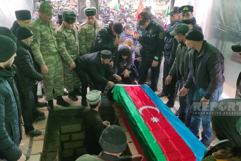 Kəlbəcərdə minaya düşərək şəhid olan Zöhrab Hümbətov dəfn olunub - YENİLƏNİB-2