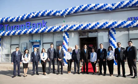 “TuranBank” yeni “Qaradağ” filialı ilə Binə Ticarət Mərkəzində