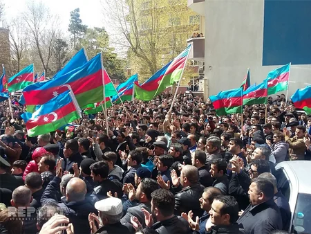Azərbaycan ordusunun şəhid polkovniki və onun əsgəri Şəhidlər Xiyabanında dəfn edilib - FOTO - YENİLƏNİB