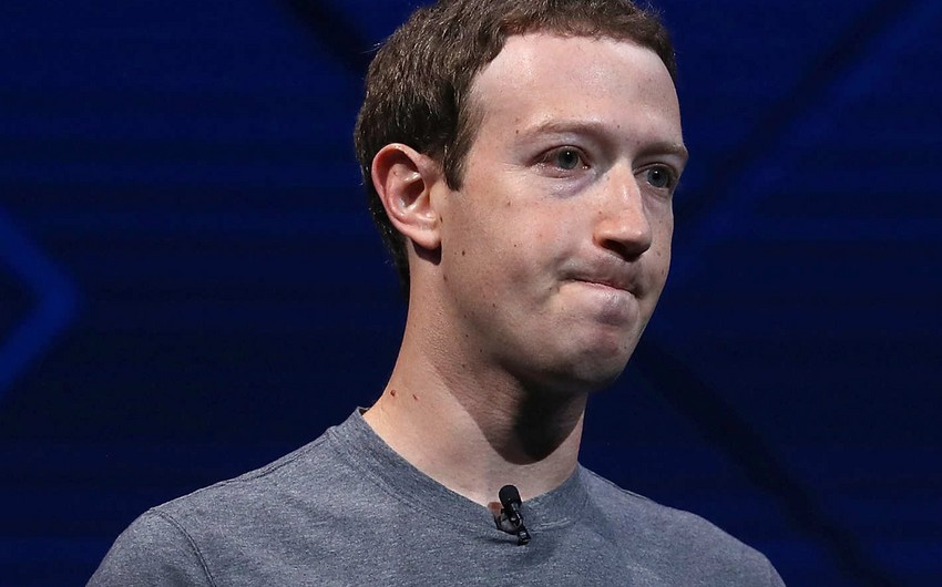 Facebook şirkəti qalmaqal səbəbindən 5 milyard dollar itirib