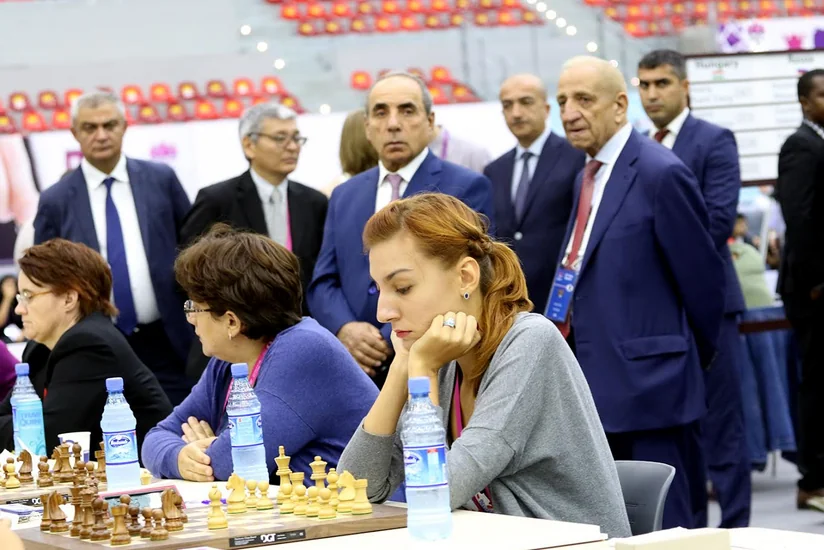 Yaqub Eyyubov Azərbaycan şahmatçılarının Olimpiadadakı çıxışlarını izləyib