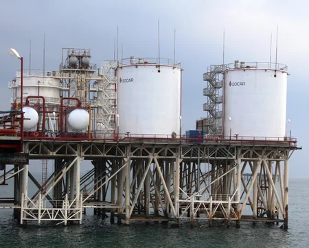 SOCAR: Разработан план мероприятий по размещению персонала на более безопасных площадках и платформах