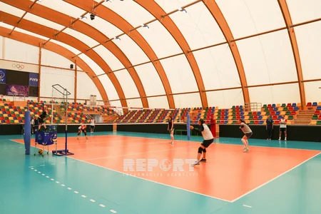 Azərbaycanın voleybol üzrə milli komandası bu gün Slovakiya yığması ilə qarşılaşacaq - FOTO