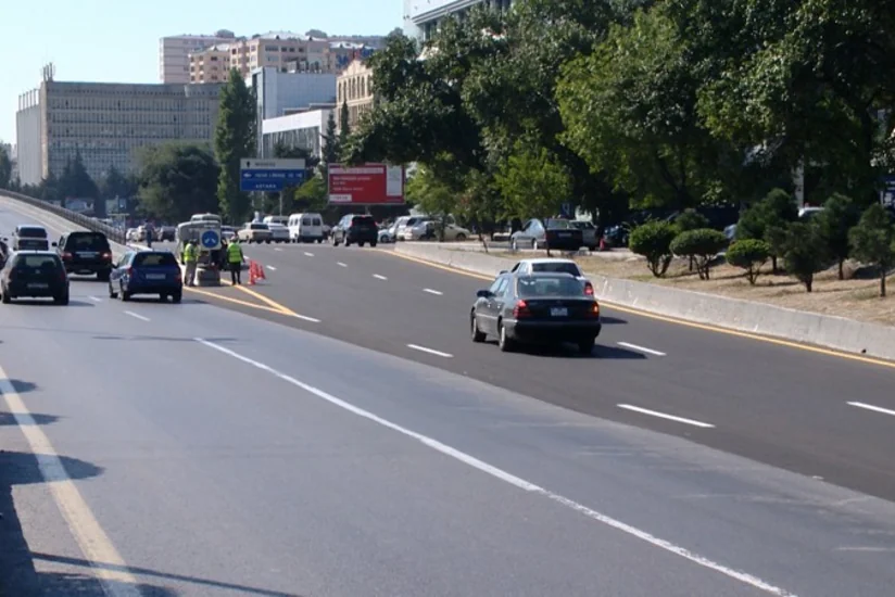 20 Yanvar dairəsində bağlanan yol açılıb