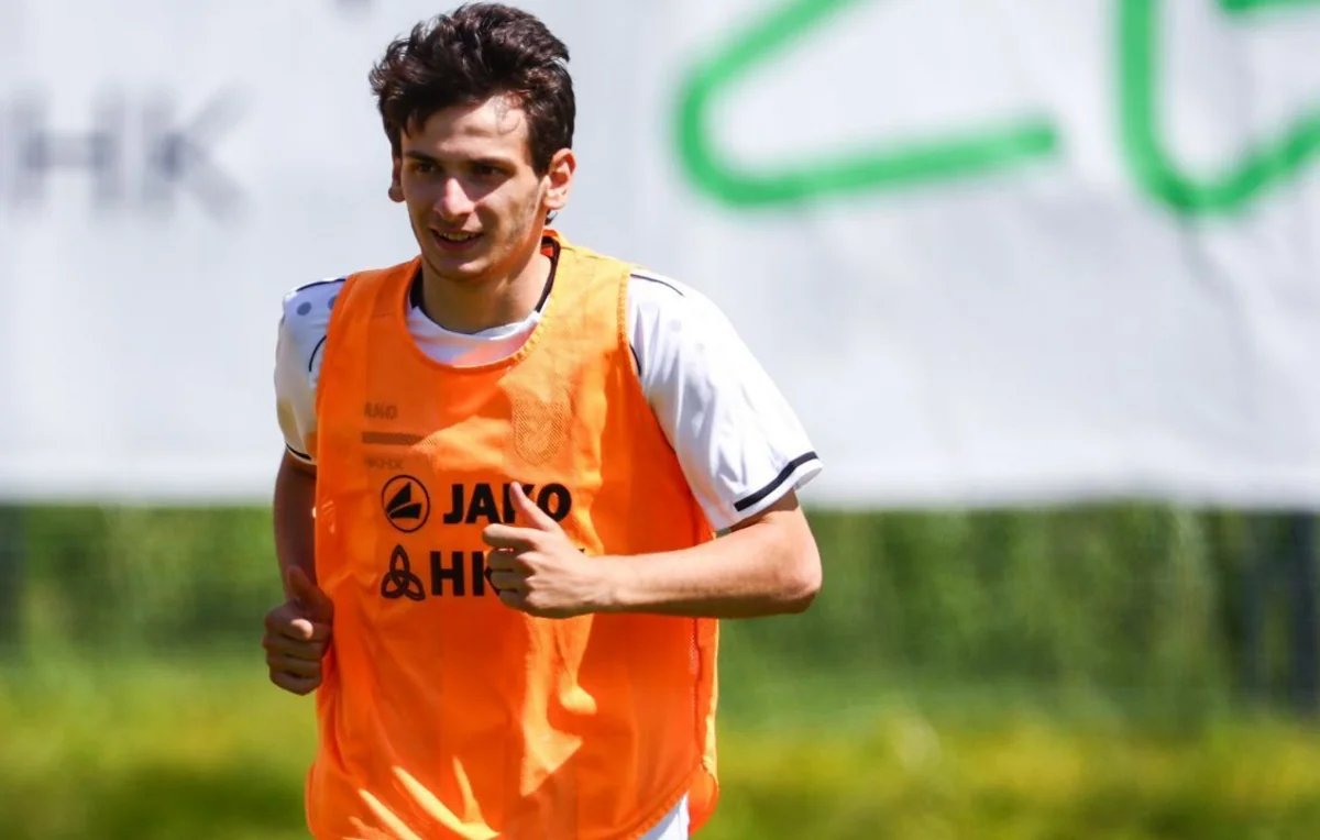 Azərbaycan millisinin sabiq futbolçusunun oğlu Rubinə keçib