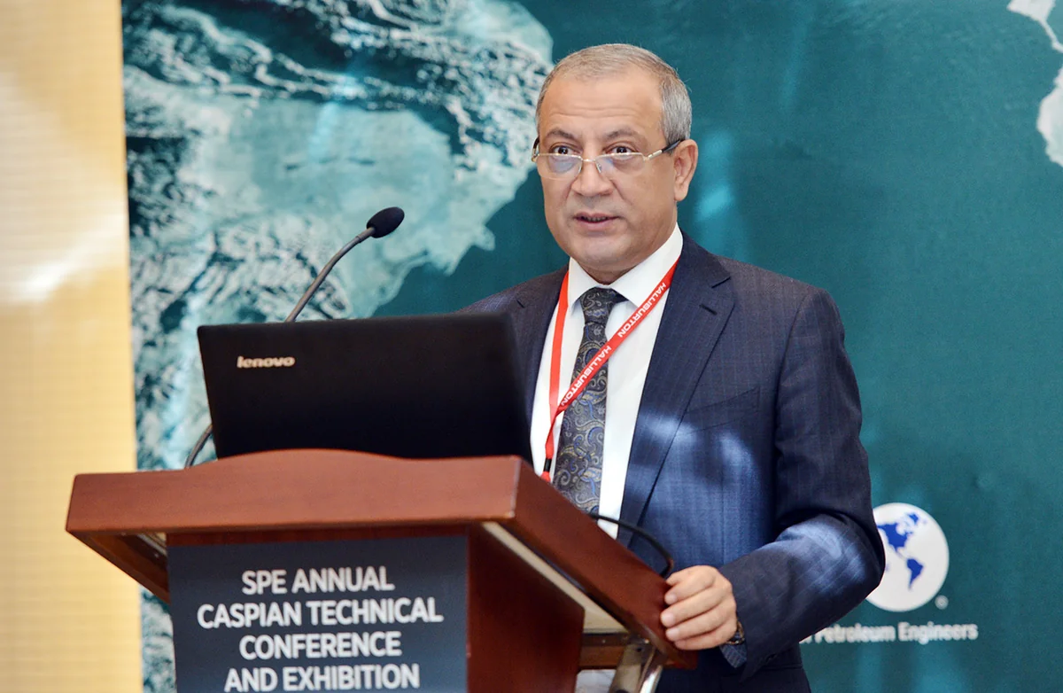 ​Energetika Nazirliyində Yaponiyanın İBT Korporasiyasının prezidenti ilə görüş keçirilib