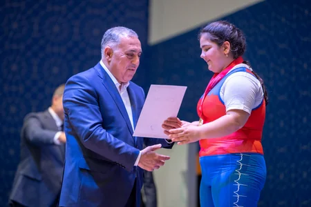 Azərbaycan birinciliyində növbəti qaliblər müəyyənləşib