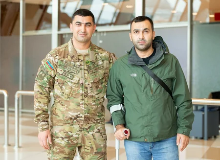 Türkiyədə müalicə olunan daha 5 qazimiz sağalaraq Vətənə dönüb