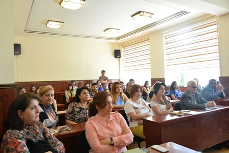 Ceyhun Hacıbəylinin həyat və yaradıcılığına həsr olunan elmi-praktik konfrans keçirilib