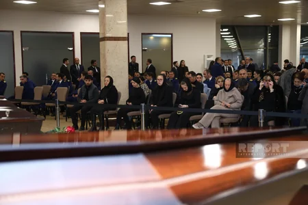 Bakıda təyyarə qəzasında həlak olan ekipaj üzvləri ilə vida mərasimi başa çatıb - YENİLƏNİB-2