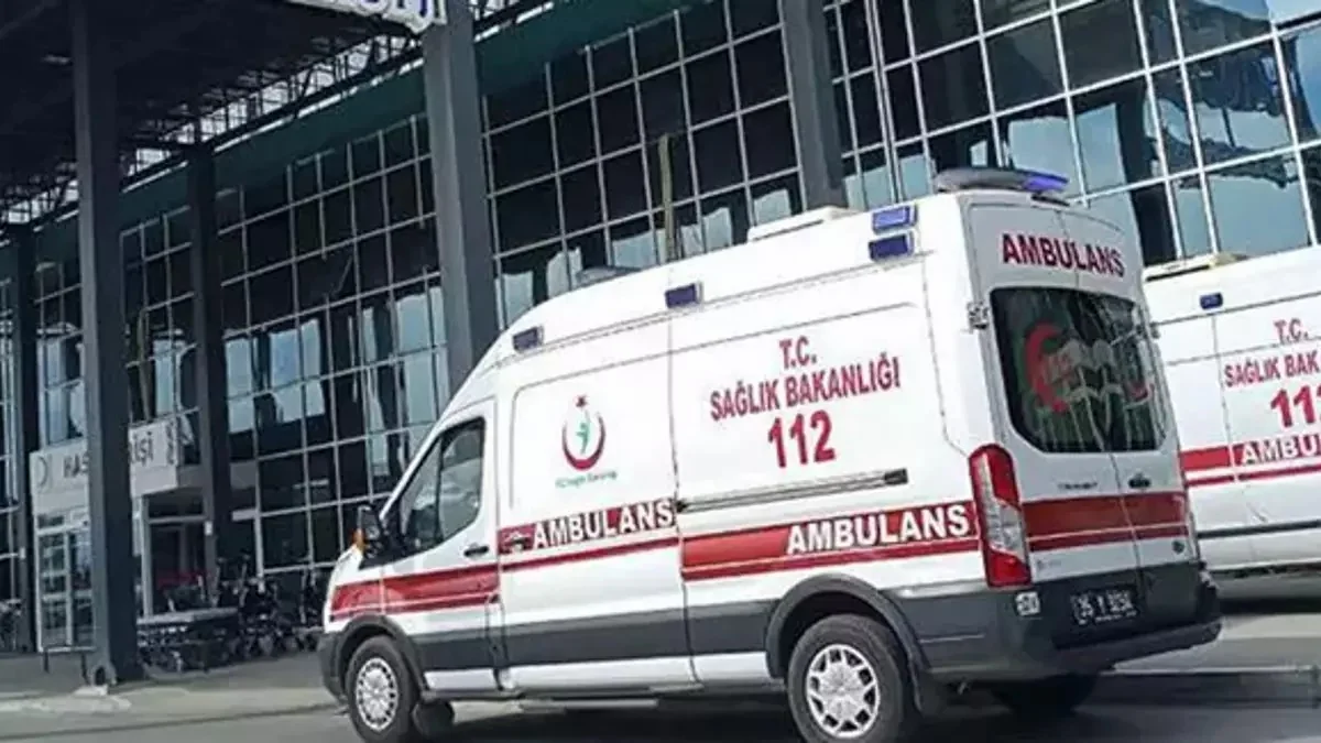 İstanbulda spirtli içkidən zəhərlənənlərin sayı 30 nəfərə çatıb