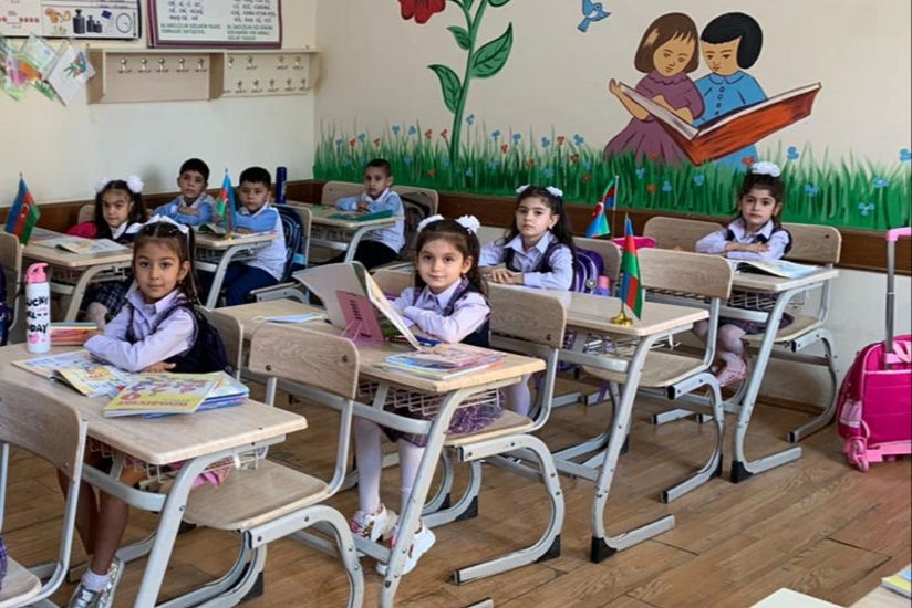 Sabahdan məktəblər açılır