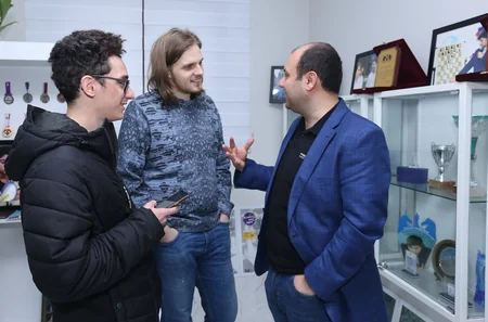Memorial iştirakçıları Vüqar Həşimov Şahmat Akademiyasını ziyarət ediblər