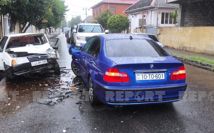 Lənkəranda iki avtomobil toqquşub, xəsarət alanlar var