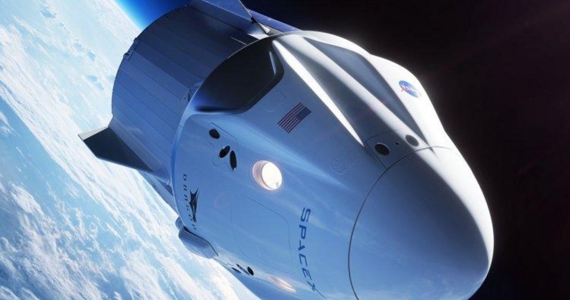 SpaceX выведет из эксплуатации корабли Dragon из-за заявлений Трампа