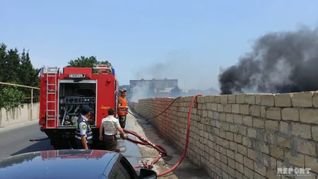 Bakıda daha bir yanğın olub - FOTO