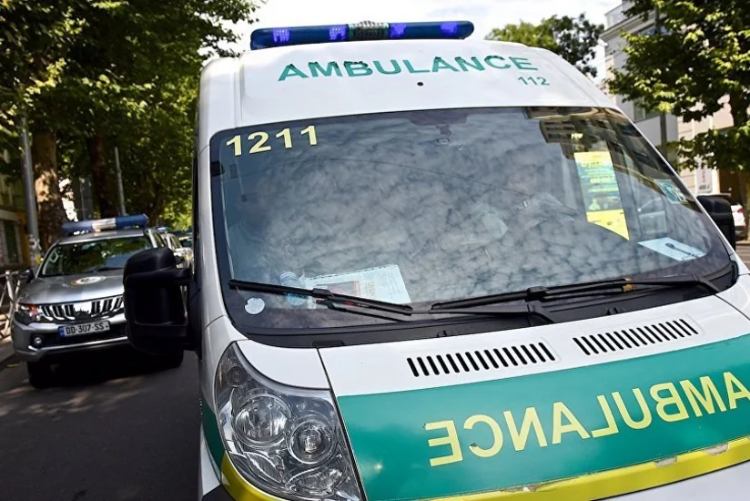 Tbilisidə təcili tibbi yardım maşını ağır qəza törədib, azərbaycanlılar xəsarət alıblar