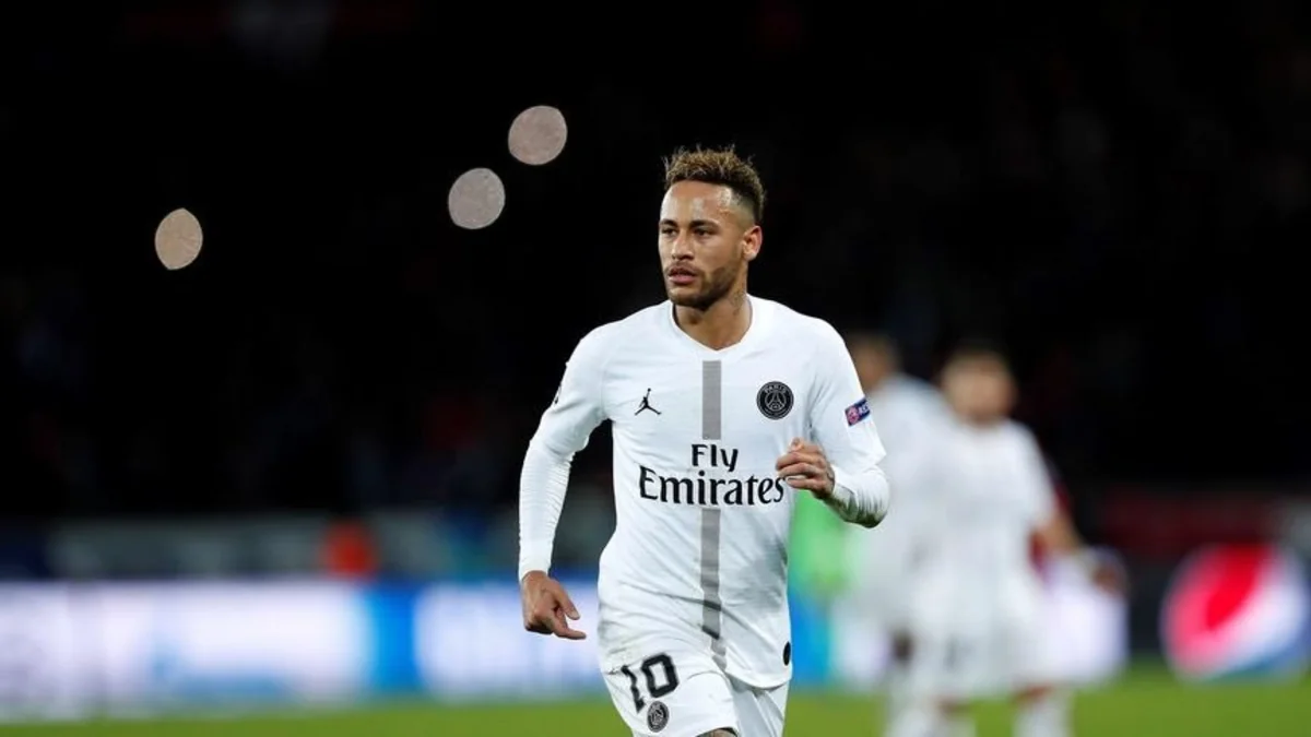 Barselona Neymar üçün PSJ-yə 100 milyon avro və iki futbolçu təklif edib