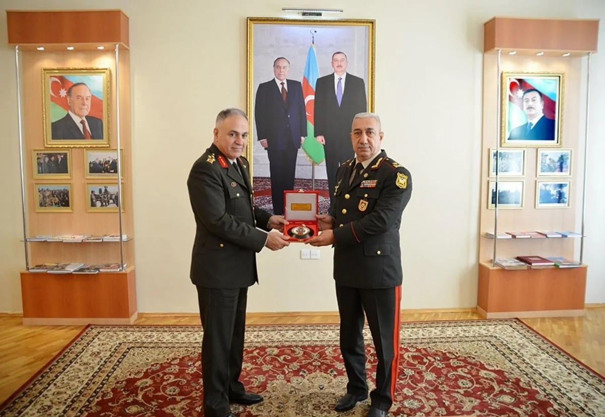 Türkiyənin yüksək səviyyəli hərbi nümayəndə heyəti Ali Hərbi Məktəbdə olub