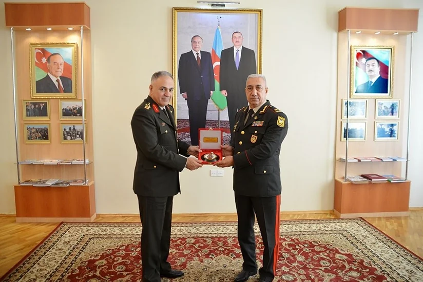 Türkiyənin yüksək səviyyəli hərbi nümayəndə heyəti Ali Hərbi Məktəbdə olub