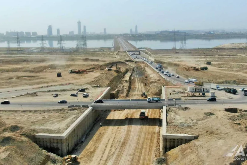 Böyükşor-Pirşağı avtomobil yolunun tikintisinə baxış keçirilib