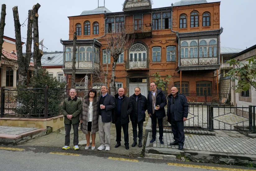 Amerika-İsrail İctimai Əlaqələr Komitəsinin nümayəndələri Qırmızı qəsəbədə olublar