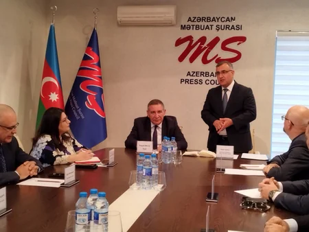 Mətbuat Şurası ilə Mediasiya Şurası arasında Anlaşma Memorandumu imzalanıb