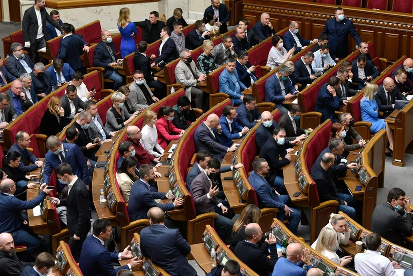Ukraynada hərbi vəziyyət elan oluna bilər