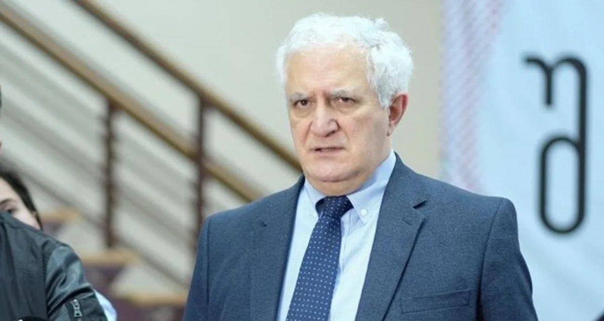 Gürcüstanın baş epidemioloqu Çin vaksini vurduracaq