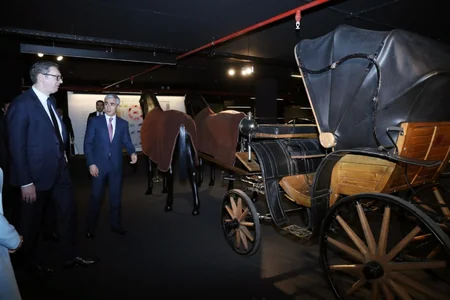 Serbiya Prezidenti Heydər Əliyev Mərkəzi ilə tanış olub