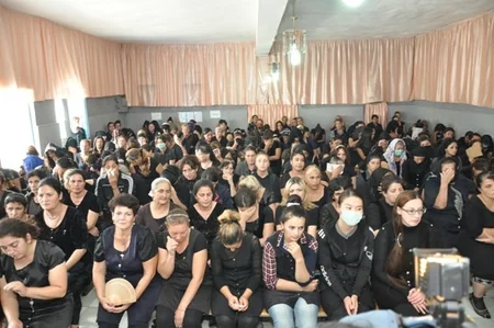 Bakıdakı qadın həbsxanasında məhkumlara konsert verilib