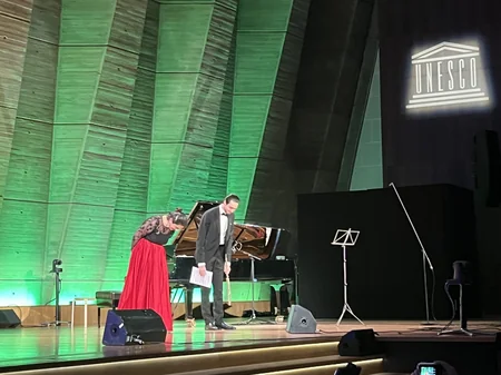 UNESCO-nun Parisdəki mənzil-qərargahında İpək yolu proqramına həsr olunan konsert keçirilib