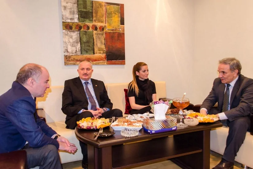 Əflatun Amaşov: Təəssüf ki, dünyaya çatdırılan ermənilərin məzlum xalq görüntüsüdür